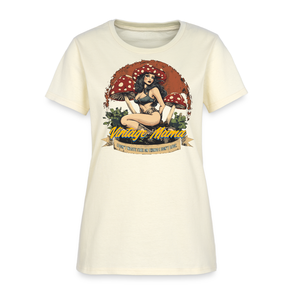 I Don't Waste Time On Things I Don't Love Women's T-Shirt - off white