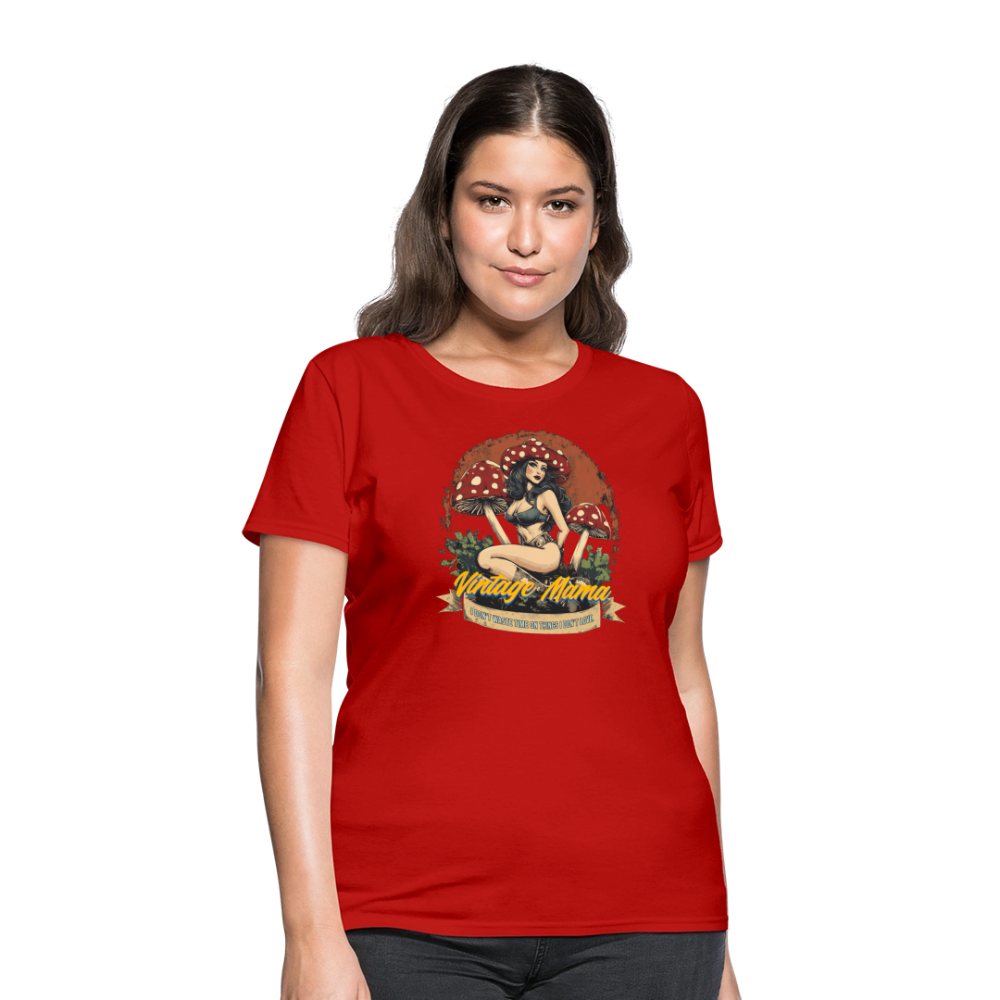 I Don't Waste Time On Things I Don't Love Women's T-Shirt - red