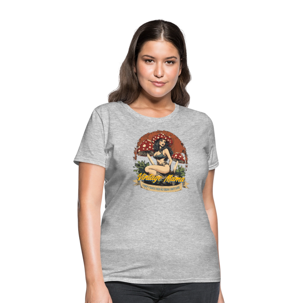 I Don't Waste Time On Things I Don't Love Women's T-Shirt - heather gray